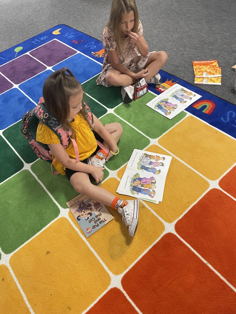 We're so excited to see our morning library time taking off! It's a wonderful opportunity for our students to check out new books, take AR tests, and even earn prizes for getting caught reading! From our youngest readers cozying up on the carpet to our PALS helpers mastering the check-out desk, great things are happening before the bell rings. A special shout-out to our First Grade Reading Club for leading the charge! #SchoolLibrary #ReadingIsFun #EarlyBirdsReadingClub #CommunityInvolved