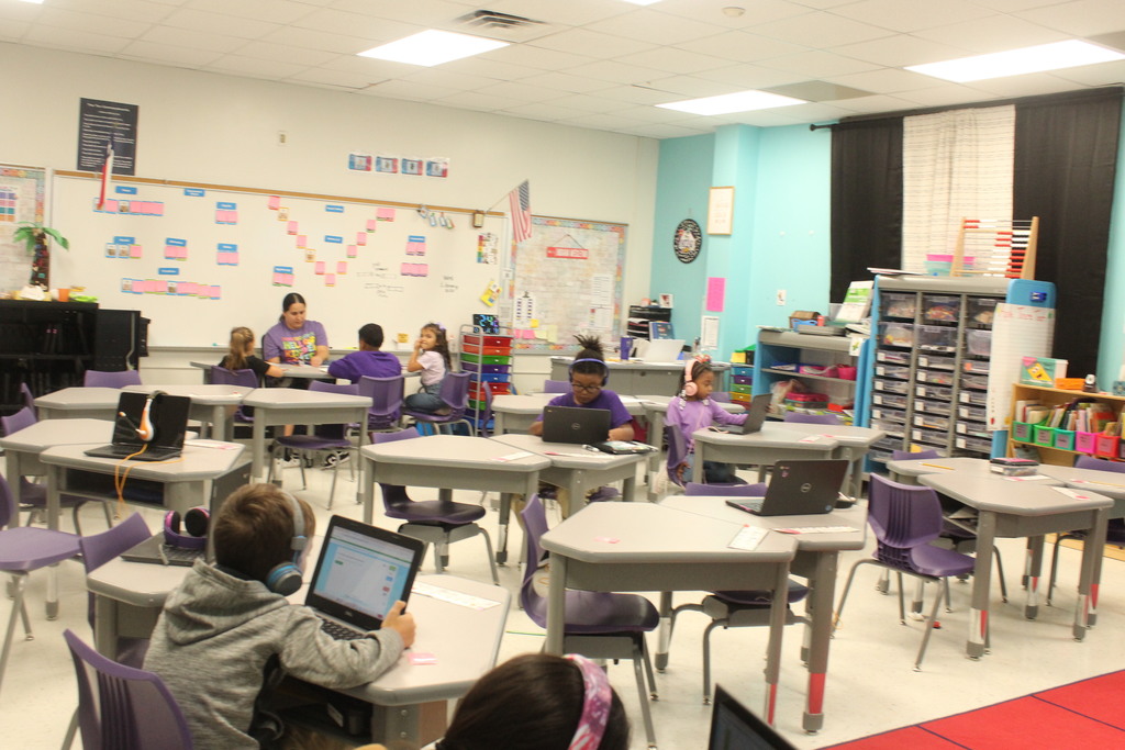 It's all about focus and personalized attention! Huge thanks to Ms. Morra and Mrs. Arias for leading dedicated small group instruction . This targeted time allows our students to ask questions, reinforce skills, and grow academically. We love seeing this collaboration in action!