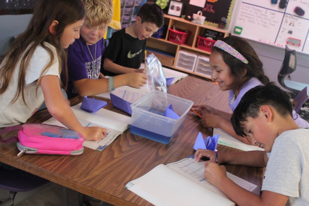 What a great experiment in Mrs. Edwards's class! Our fourth graders are testing concepts by investigating waves in water and the movement of their paper boats. This kind of collaborative exploration builds critical thinking skills and makes learning unforgettable. Future engineers and scientists in the making!
