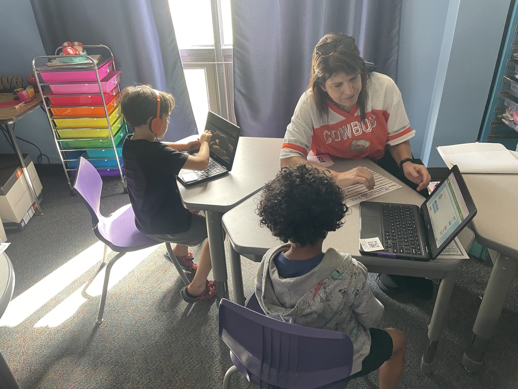 We believe in the power of personalized attention to help every student shine. Whether it's one-on-one mentorship with Mr. Rice or Mrs. Huggins, collaborative play with Mrs. Counts, or focused academic work with Mrs. Davis and Mrs. Williams—our dedicated staff is committed to meeting students exactly where they are.  Swipe through to see our amazing teachers making real connections and fostering deep learning across our school!  #SmallGroupSuccess #PersonalizedLearning #EngagedStudents #SchoolCommunity #LearningAndGrowing