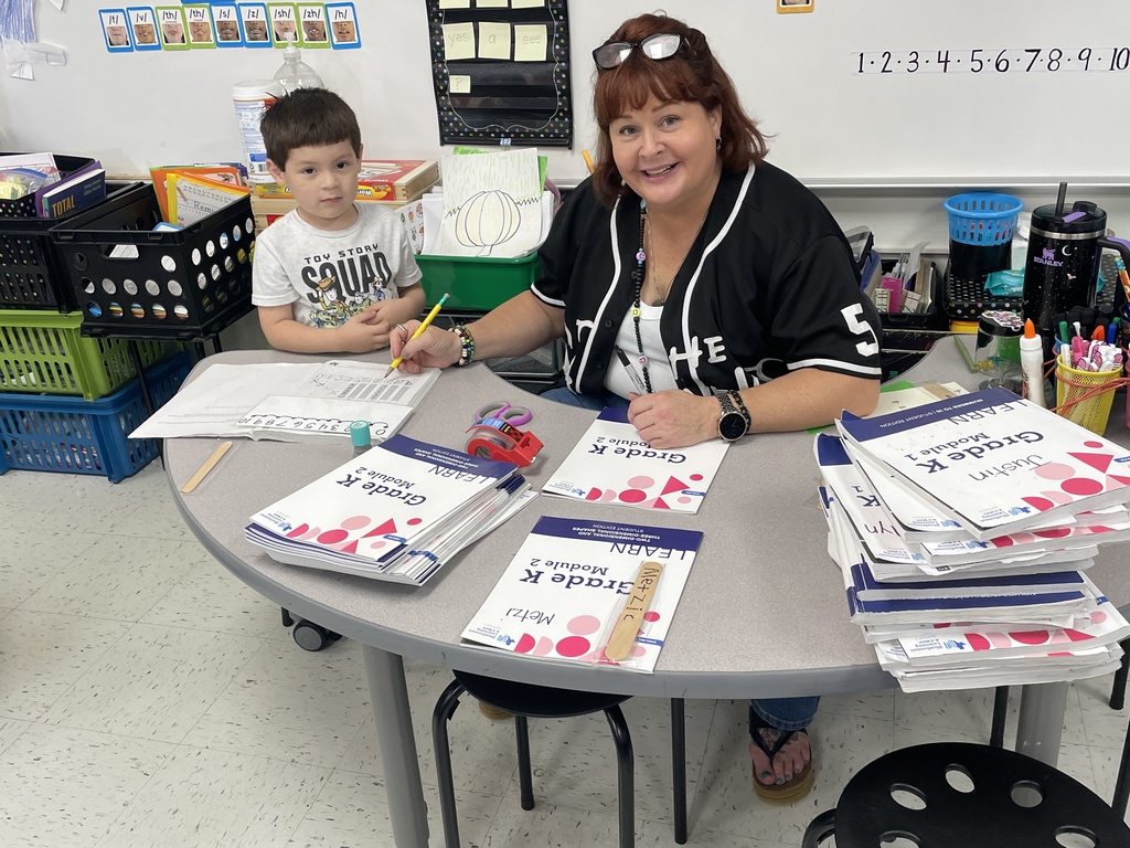 Math time in Ms. Morra's Kindergarten class is anything but boring! They kicked off with an interactive mini-lesson and then dove into small group instruction and centers. From puzzles to building blocks and counting activities, our little learners are exploring math concepts hands-on every day. It's wonderful to see the curiosity and teamwork in action! #KindergartenMath #HandsOnLearning #EarlyEducation #MsMorrasClass