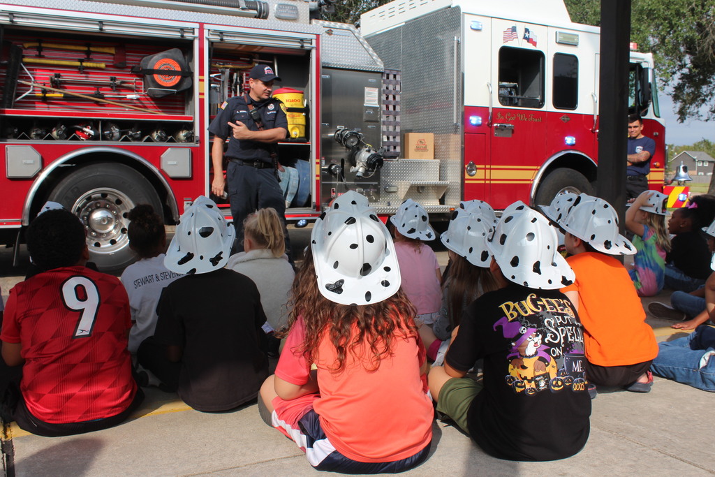 What a bright group of future safety experts! Our Pre-K, Kindergarten, 1st, and 2nd graders had an exciting and educational Fire Safety Day! They learned important lessons on what to do in an emergency and even got to check out a real fire truck and meet our local heroes. Thank you to our incredible firefighters for taking the time to teach our students the value of fire prevention and safety.  #FireSafetyDay #SchoolSafety #CommunityHeroes #EarlyEducation