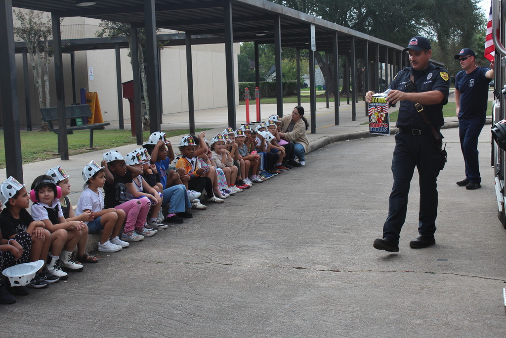 What a bright group of future safety experts! Our Pre-K, Kindergarten, 1st, and 2nd graders had an exciting and educational Fire Safety Day! They learned important lessons on what to do in an emergency and even got to check out a real fire truck and meet our local heroes. Thank you to our incredible firefighters for taking the time to teach our students the value of fire prevention and safety.  #FireSafetyDay #SchoolSafety #CommunityHeroes #EarlyEducation