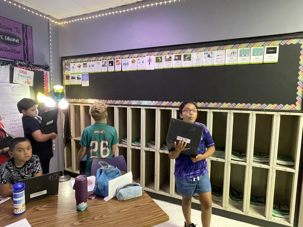4th Grade in Motion! Students in Mrs. Edwards' class aren't stuck in their seats—they're greeting up and getting hands-on with their learning! They're actively using their classroom resources to investigate science questions. This is what dynamic, engaged learning looks like! #ActiveLearning #4thGrade #ClassroomCommunity #StudentEngagement