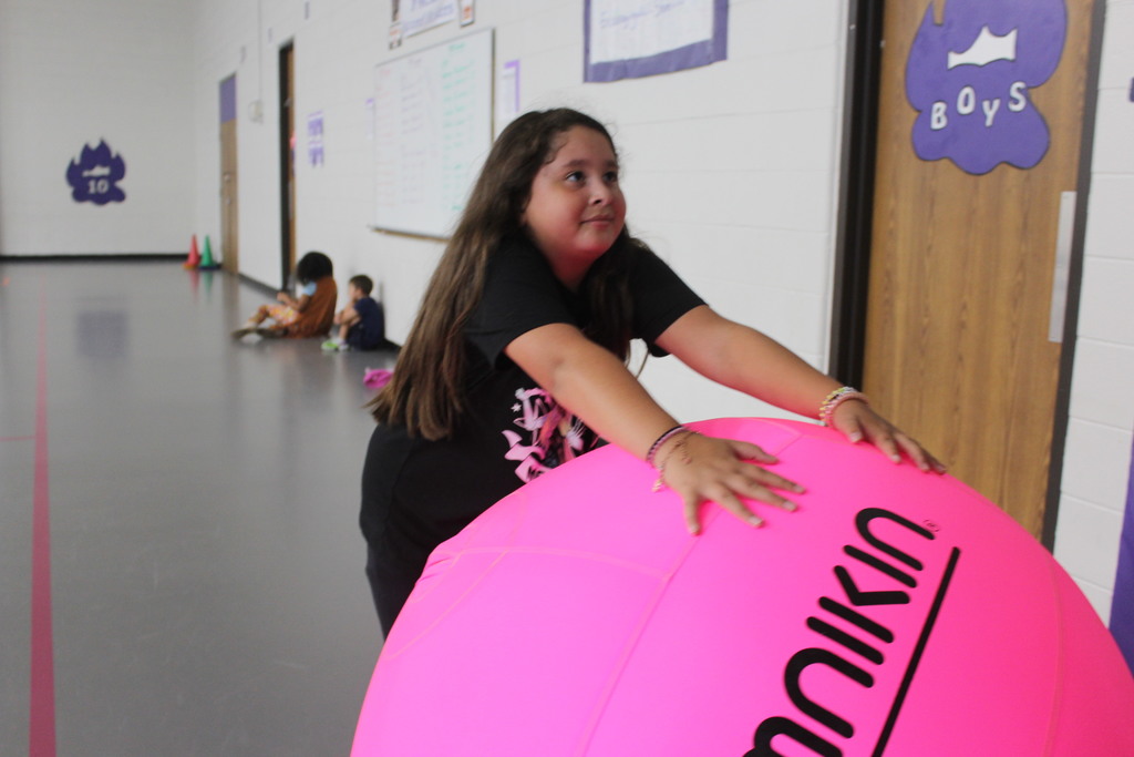 Look at them go! Our students were mastering their movement skills with a lively game of Tag Ball during PE. From running and dodging to teamwork and strategy, our 2nd and 4th graders are learning so much while staying active. Thanks for staying involved and supporting all the ways we keep our students engaged every day! What was your favorite PE game growing up?