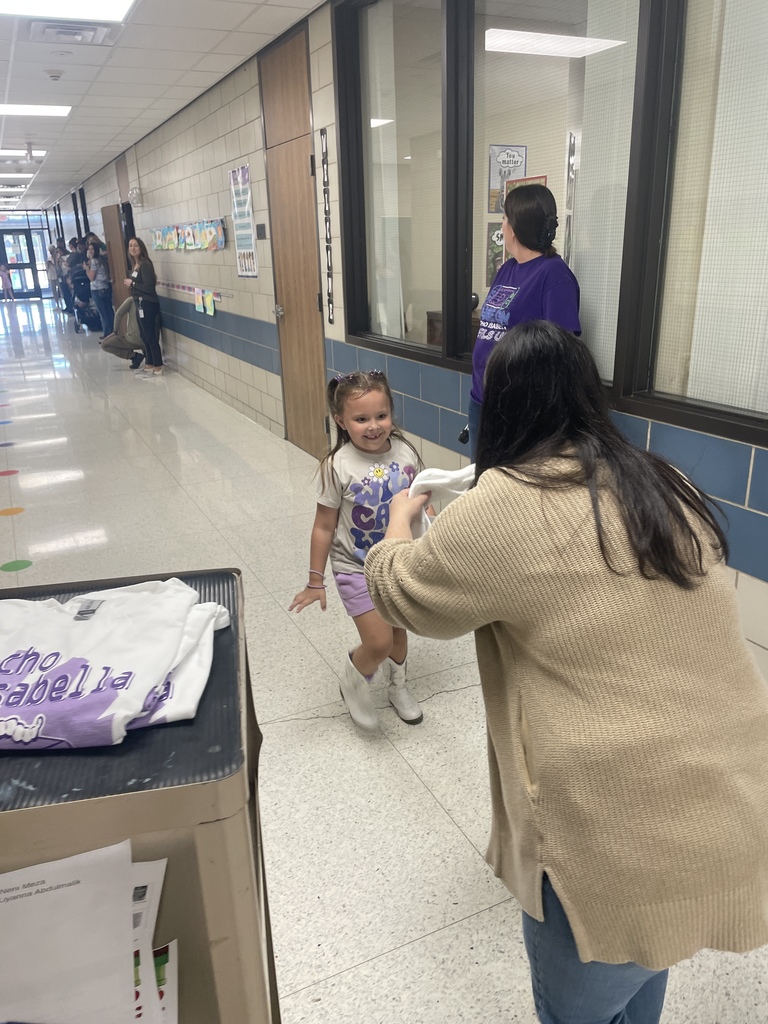 What a day for our 1st Grade Super Readers! This past Friday we kicked off a long-standing tradition with our first AR Parade of the year. These fantastic students earned their spot (and a cool new t-shirt!) by reaching ten AR points. The excitement was absolutely contagious! We are so proud of their reading dedication and can't wait for the next parade of super readers! Keep turning those pages!