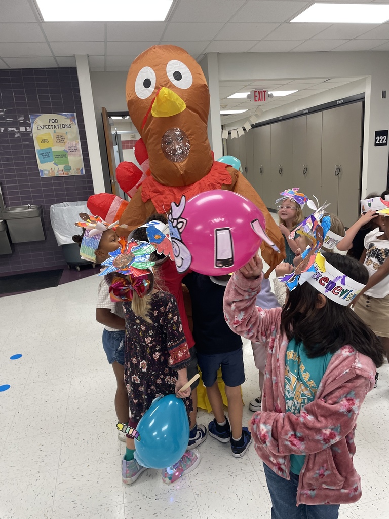 Did you know the Macy’s Thanksgiving Day Parade started with puppets? Our Pre-K, Kinder, and 1st-grade students do! After learning all about the history of the parade and the inventor of the very first puppet float, they put their engineering skills to the test. They designed and created their very own animal balloon floats for a special hallway parade today! To top it all off, Mrs. Gay—the winner of our Feather Fundraiser—was a fabulous sport and joined the fun as our official Turkey Teacher!