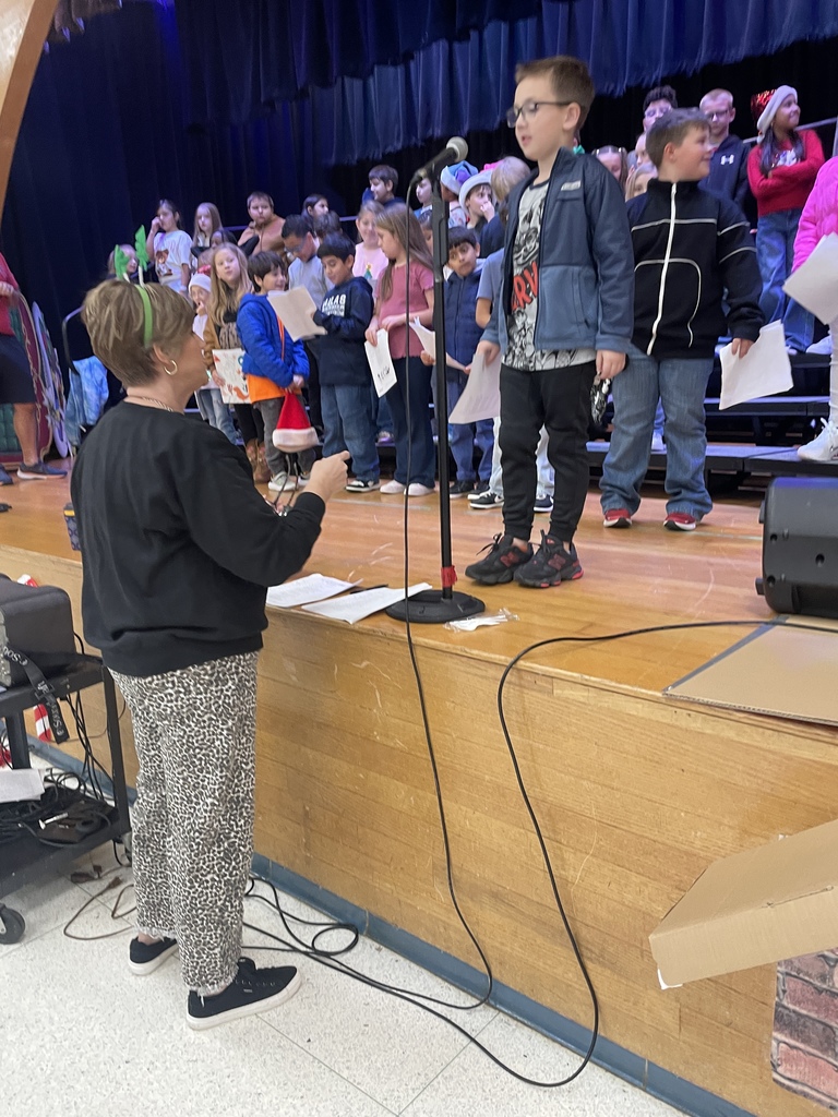 Our 3rd graders are putting the finishing touches on their performance and they sound fantastic. Come hear them shine this Thursday at 6:00 PM! You won't want to miss it.