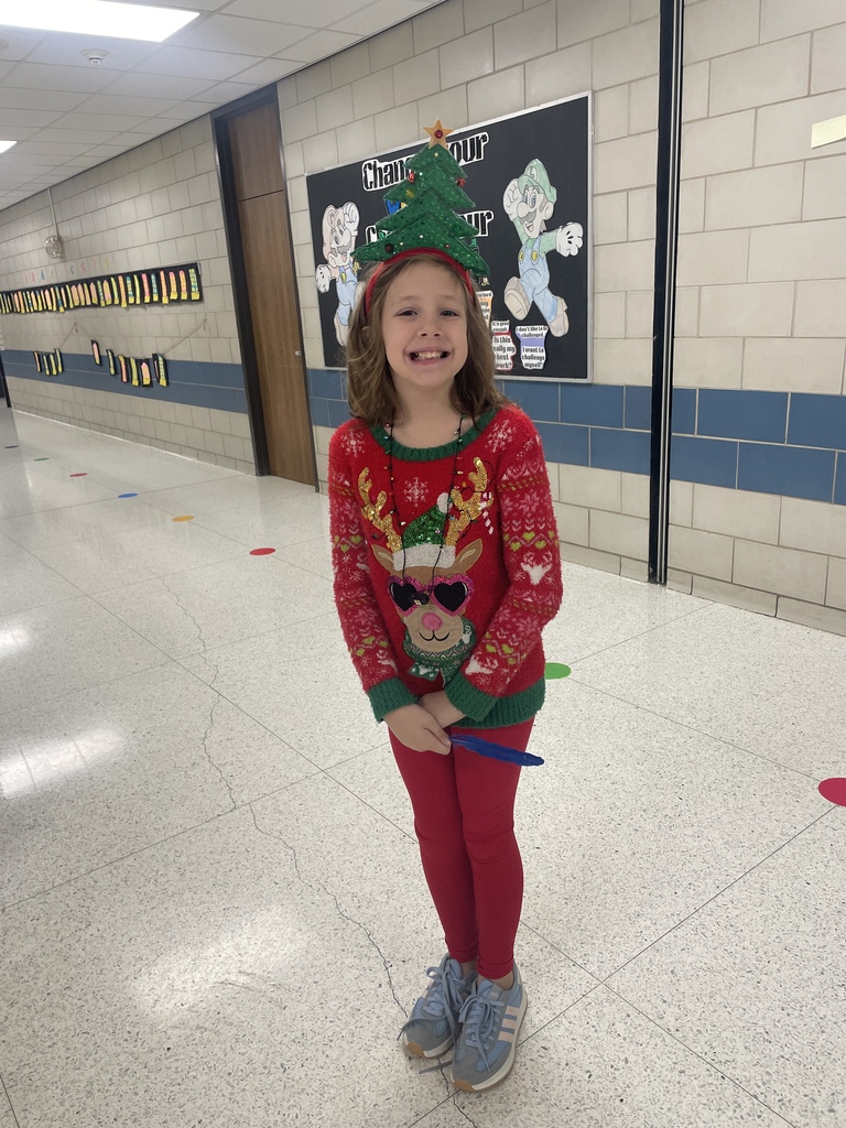 Oh, Christmas tree, oh, Christmas tree... how festive are our students?!   Reminder: Tomorrow is Holiday Sock Day! We can’t wait to see your wildest, coziest, and most festive footwear!