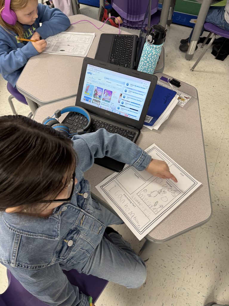 Our first graders in Mrs. Buchanan’s class are officially becoming experts! 🐾 From dolphins to desert snakes, these students are hard at work on their animal research projects. It’s so much more than just drawing—they are learning how to take their planning sheets and transform them into complete sentences. We are so proud of the focus they are showing during the revising and editing process as they bring their books to life! 📝✨