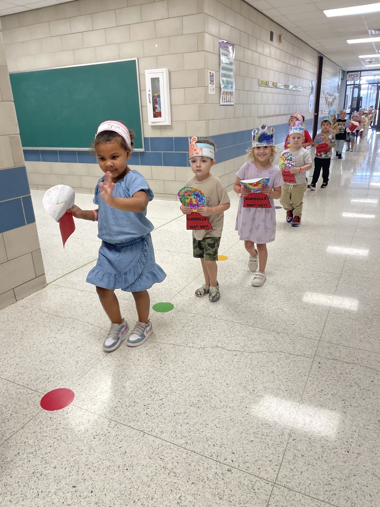 100 days of learning, 100 days of laughter, and 100 days of growing together! We officially hit the triple-digit mark today, and our students celebrated in style. From creative "100-year-old" costumes to incredible "100-item" projects, it’s clear our kids are 100 days smarter and 100% amazing! Thank you to our families for supporting these little learners every step of the way.