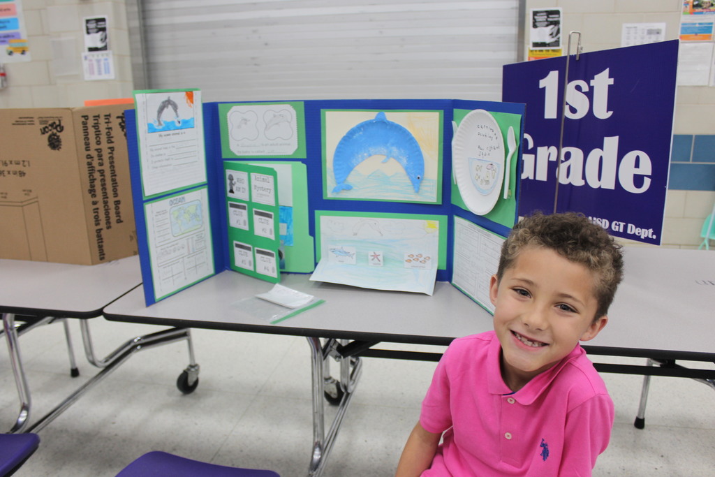 Our Gifted & Talented Showcase was a huge success! From the intricate engineering of suspension bridges to deep dives into the Fibonacci sequence in nature, our students blew us away with their creativity and expertise.  It’s one thing to build a project, but it’s another to stand tall and present your findings to the community. We are so proud of the confidence and public speaking skills these scholars displayed tonight. A huge thank you to the families who came out to support our young innovators!