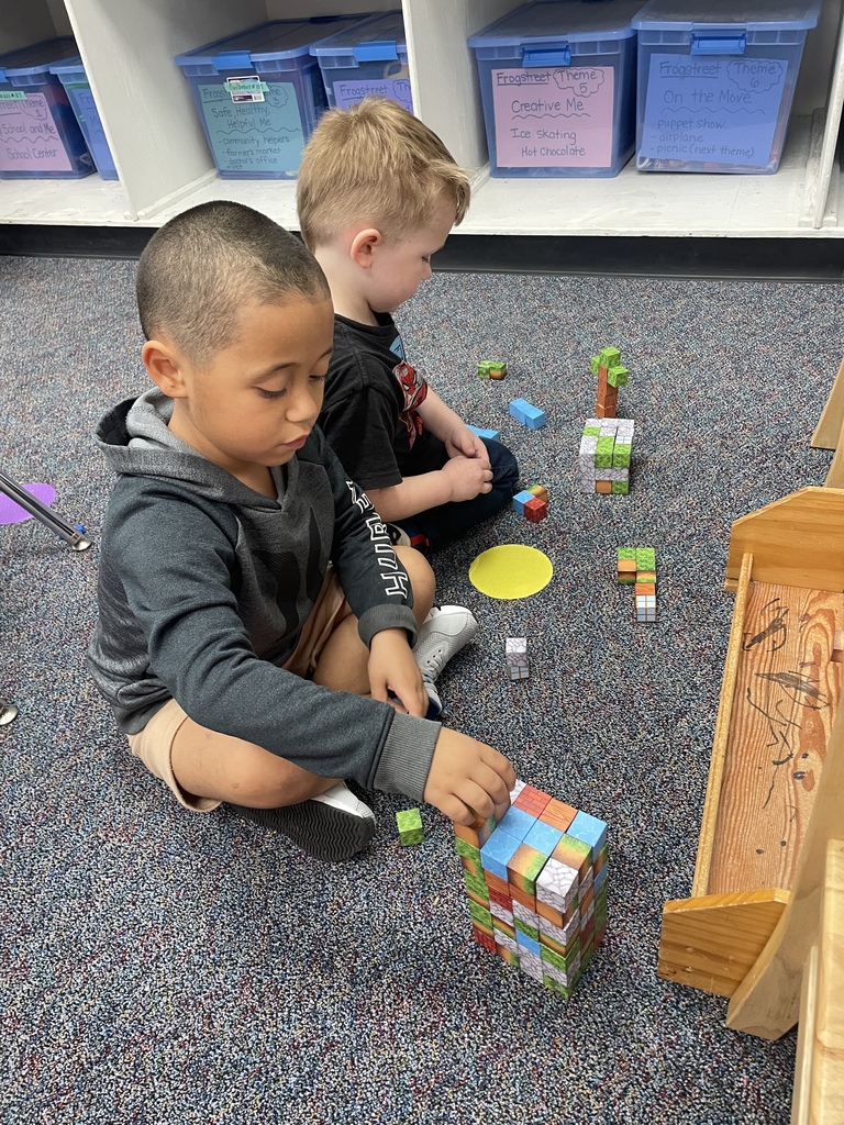 Who knew "work" could be this much fun? In our Pre-K classroom, center time is where the magic happens. Whether they are building architectural masterpieces with blocks, practicing fine motor skills with LEGOs, or developing social-emotional language over a "phone call," our students are learning through every single interaction. We aren't just playing; we’re building the foundation for a lifetime of curiosity!