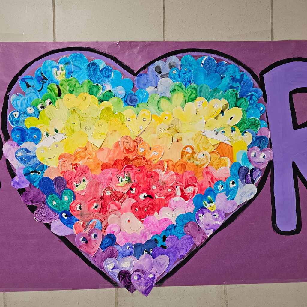 Community is built one heart at a time. ❤️ Our Kindergarten and First Grade students spent time at Art Club creating these vibrant watercolor hearts. When we put them all together, they tell a story of a school that loves to create, learn, and grow together. Thank you to our amazing student artists for brightening our hallways!
