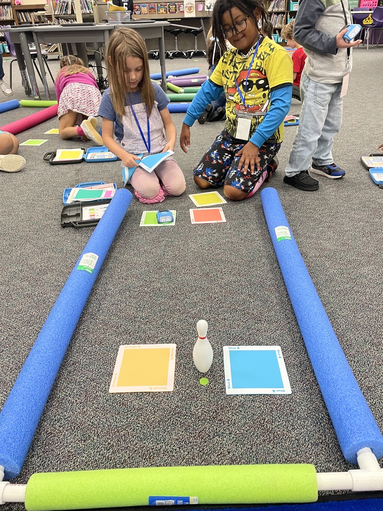 Our hallways and classrooms have turned into testing grounds as our students get hands-on experience with our new robotic friends! Thanks to Mr. Ritchey, our kids are learning that "math and science" often looks a lot like "play and discovery." The Indi robots are a total hit with our younger learners, while our older students are diving deep into the tech behind the Sphero Bolts. The excitement in the room is contagious!