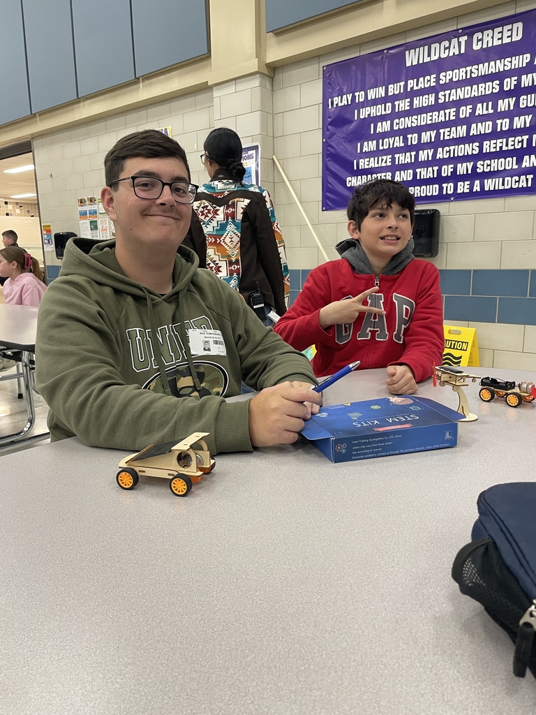 Science in action! Our 5th graders are diving deep into their STEM kits with a little help from their high school friends. From wooden rotors to solar-powered wheels, the Power Bugs Club is buzzing with creativity today!