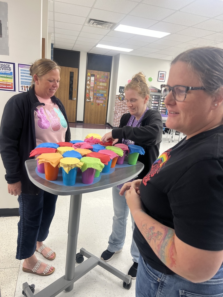 Our staff and students had a blast with some sweet treats and "Peeps" before heading into Easter break. We love finding small ways to bring big smiles to our hallways! It’s truly a treat to work with the best "Peeps" around.
