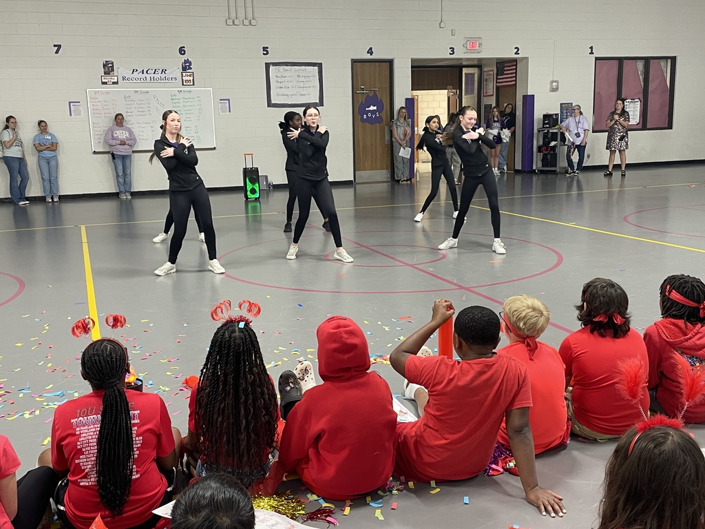 To kick off the first STAAR testing week of the season, our entire school family lined the hallways to cheer on our amazing 3rd, 4th, and 5th graders. From a surprise letter of encouragement from LeBron James to heartwarming videos from parents and teachers, our students know they have a whole village behind them.  A huge thank you to the Junior High cheer and dance teams for bringing the hype! We are so proud of our testers—you’ve got this!