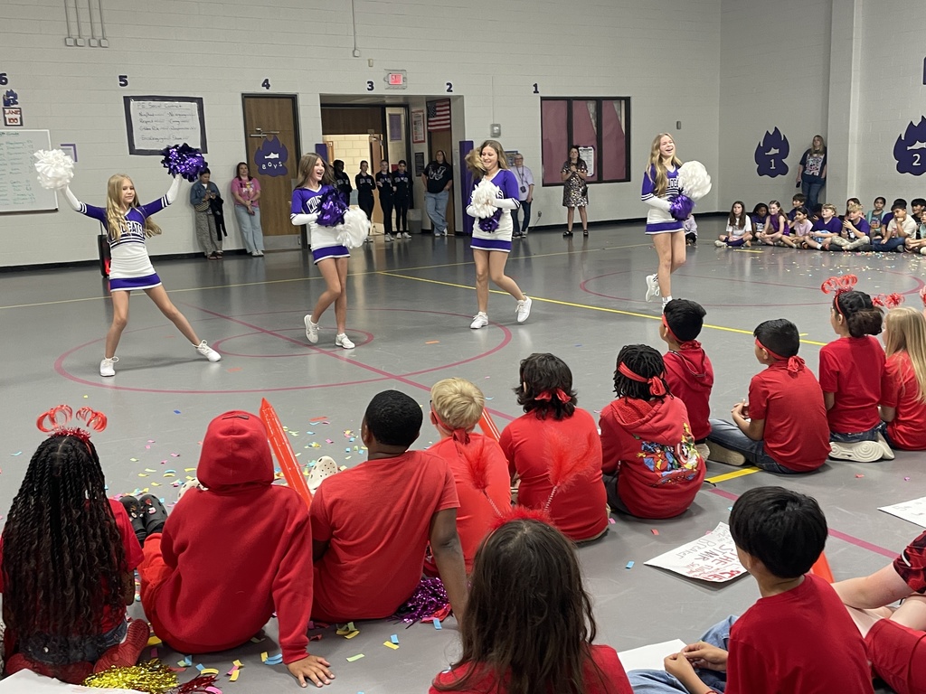 To kick off the first STAAR testing week of the season, our entire school family lined the hallways to cheer on our amazing 3rd, 4th, and 5th graders. From a surprise letter of encouragement from LeBron James to heartwarming videos from parents and teachers, our students know they have a whole village behind them.  A huge thank you to the Junior High cheer and dance teams for bringing the hype! We are so proud of our testers—you’ve got this!