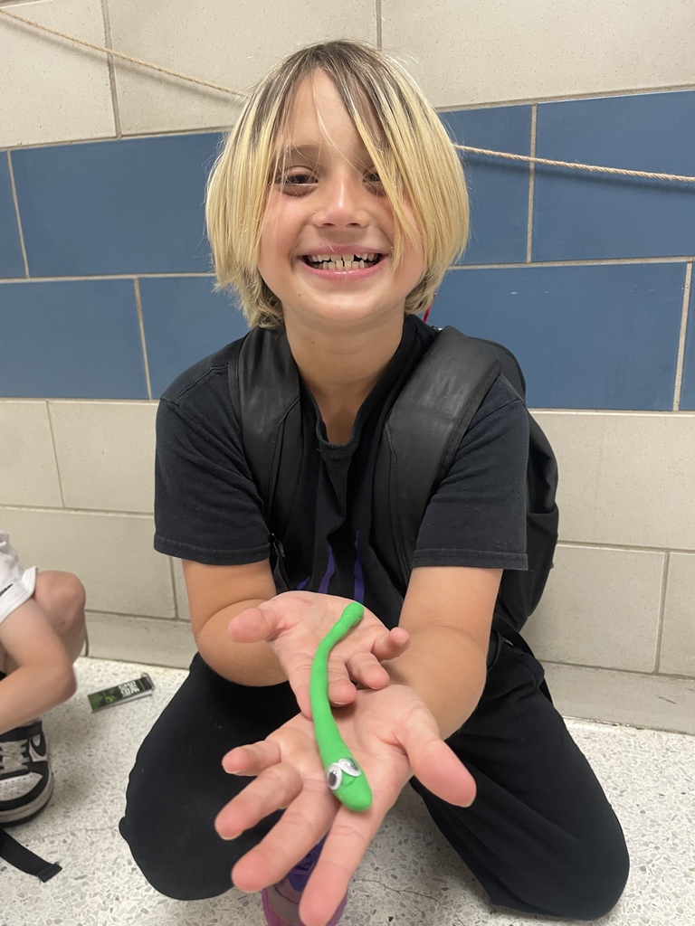 Learning is "shaping" up to be a lot of fun in Mrs. Aaron’s second-grade math class! Students got creative with clay, crafting their very own snakes to explore the world of measurement. From "teeny-tiny" to "extra long," these hands-on masterpieces helped us visualize and compare lengths in the most colorful way possible!
