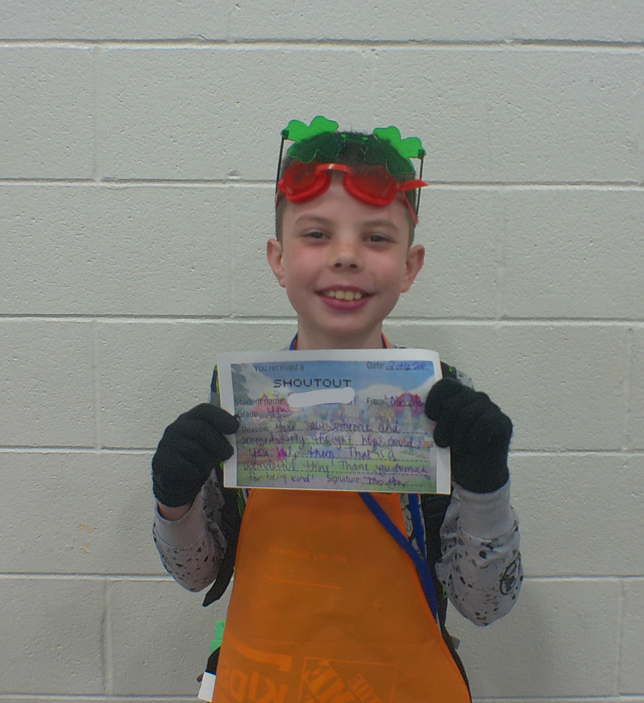 At our school, we believe that being a great student starts with being a great human. Today’s shout-outs highlight not just academic achievement, but pure kindness. Seeing our students look for ways to help one another is the best part of our day. Thank you for making our school a brighter place!