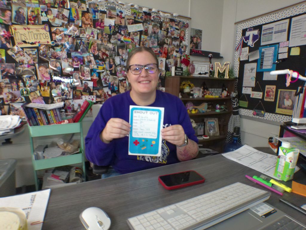 Hard work looks good on you! We are so proud of the determination this student showed today. Whether it’s mastering a new skill or showing great character, these are the moments that make our school shine. Join us in cheering him on! 