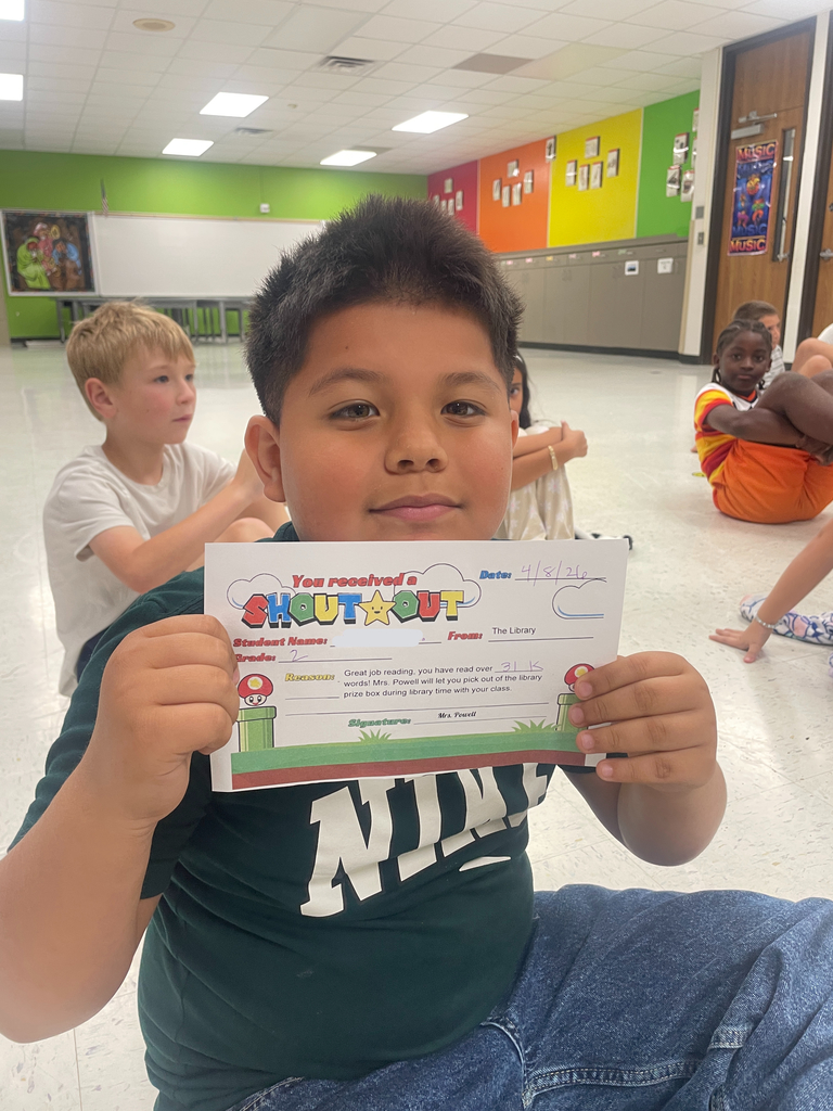 There is nothing we love more than putting a spotlight on student success! From mastering new skills to helping out a friend, these daily 'Shout Outs' remind us why our school is such a special place to be. We’re so proud of these students for setting the bar high!