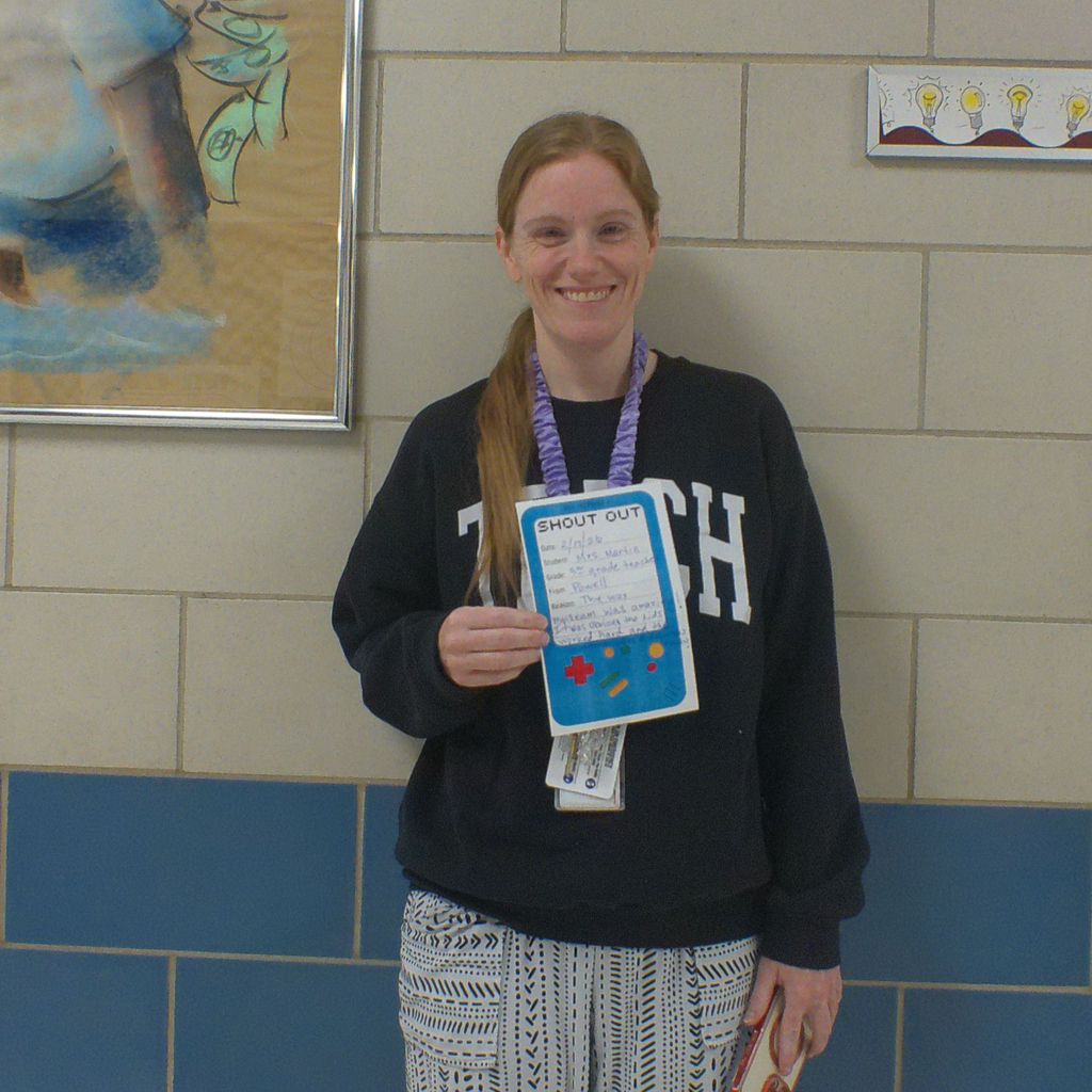 There is nothing we love more than putting a spotlight on student success! From mastering new skills to helping out a friend, these daily 'Shout Outs' remind us why our school is such a special place to be. We’re so proud of these students for setting the bar high!