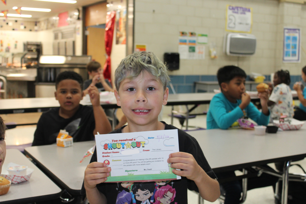 Small actions, big impact! We’re so impressed by the character and commitment shown by these students and teachers. Way to go, everyone!