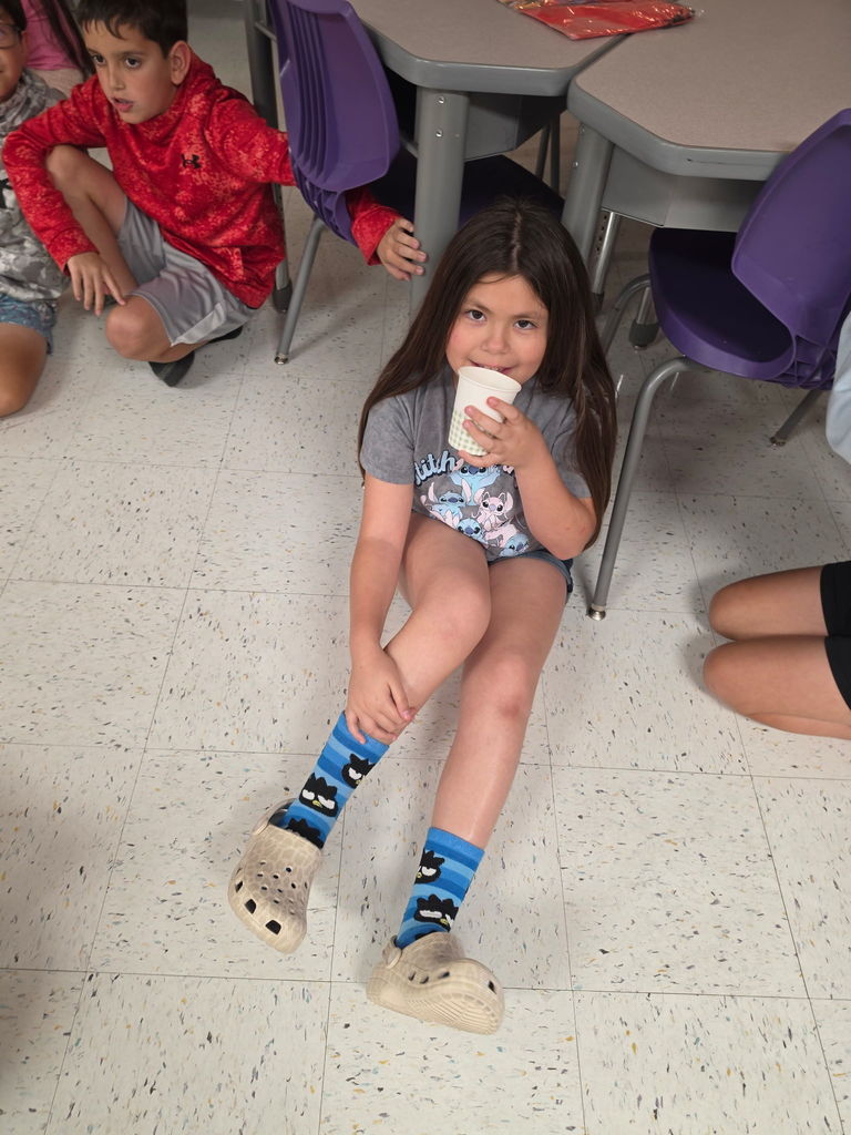 One book, one school, one big adventure!   There is something truly magical about an entire school community sharing the same story. Our 4th graders spent some time today reading "Gracie Under the Waves" together as a grade level. To make the chapters come to life, they even got to sample some of the drinks mentioned in the book !   We are so excited to be reading one of next year’s Bluebonnet Award books to 3rd- 5th graders a head start for next year. Ask your kiddo tonight what their favorite part of the story is so far!