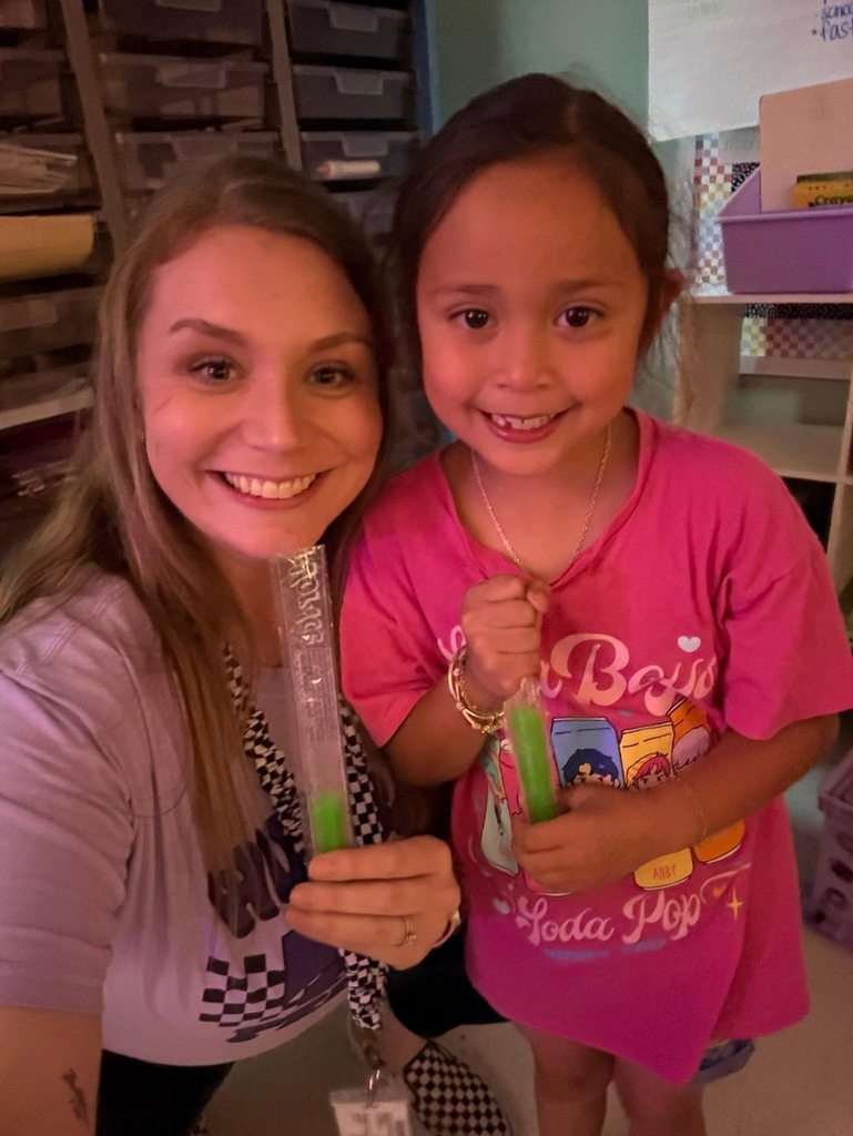 It’s popsicle day at Rancho! Our students had the best time cooling off today thanks to our amazing PTO.  We’d love for you to join the fun! PTO volunteers help in the library, cafeteria, front office, and more. Even an hour of your time makes a huge difference for our kids. Let us know you're interested in learning more by submitting your name and email here: https://forms.gle/fzfxTWn9cRTYemh78