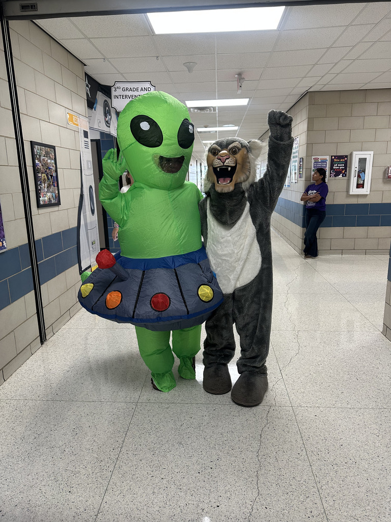 This past week Meet the Teacher night was an absolute hit, and our halls were buzzing with excitement! From out-of-this-world visitors and Willie the Wildcat welcoming back families with photos and silly antics to students tackling the Library Scavenger Hunt, the energy was unmatched. Families filled our hallways, connecting with teachers, exploring our freshly decorated hallways, and visiting with community partners like the scouts . Building a strong school community takes a village, and with this incredible support, we are officially ready for a stellar school year ahead! 