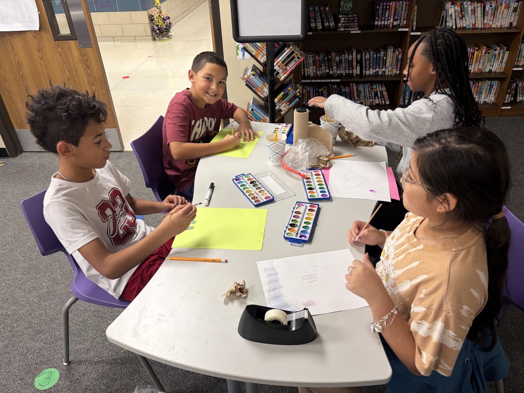 Books and brushstrokes! Our 5th graders spent time blending art and literacy in the library today. It’s always inspiring to see their creativity come to life right alongside their favorite stories. 