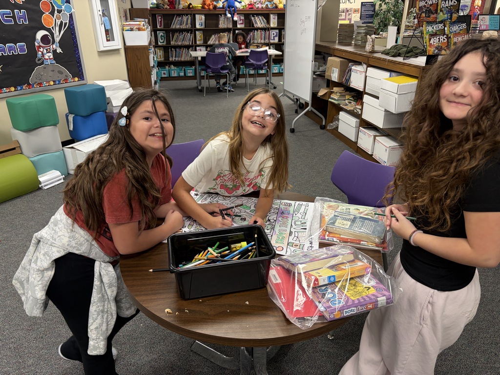 Books and brushstrokes! Our 5th graders spent time blending art and literacy in the library today. It’s always inspiring to see their creativity come to life right alongside their favorite stories. 
