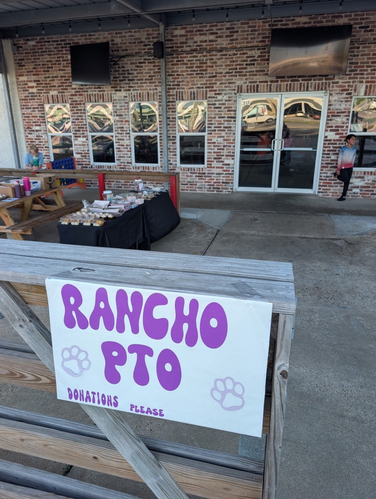 Rancho PTO is at Honore’s for bake sale and Spirit night right now! 10% of your check could go back to the school today!