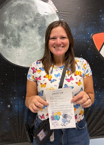 Above and beyond! 🌟 We love seeing our incredible staff get recognized for the positive impact they make every day. Shoutout to Mrs. Blazek for creating engaging connections and making learning so meaningful for our students!