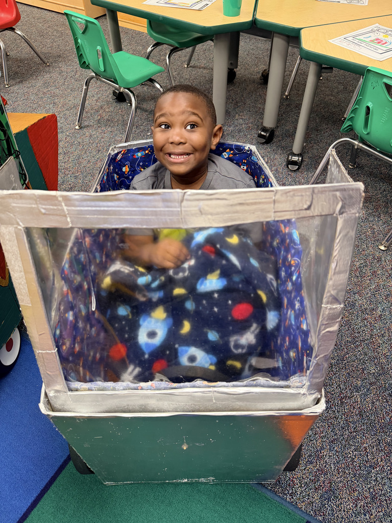 Our Pre-K students finished up their box unit in the most creative way possible! The kids brought their hand-crafted cardboard cars to class and parked them in the classroom for a special drive-in movie day. We love seeing their big smiles and incredible imaginations come to life!