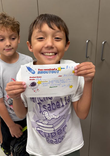 Big smiles for making great choices! Our students are shining bright every day by setting a fantastic example for their peers. We love seeing our hallway heroes recognized with Shoutouts for safe, respectful behavior! Keep up the amazing work!