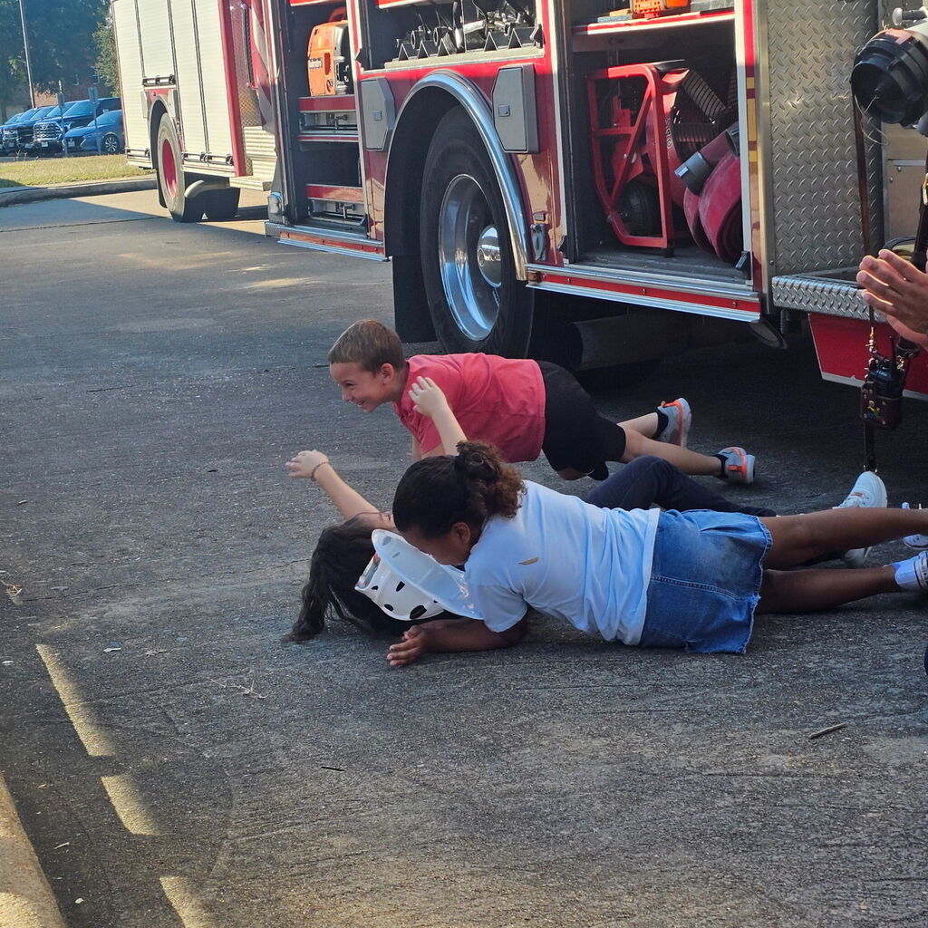 Learning fire safety is all about hands-on practice! Our students had a blast practicing key emergency moves today. A big thank you to the Angleton Fire Department for stopping by—our Pre-K, Kindergarten, 1st, and 2nd graders all loved visiting the fire truck and learning how to stay safe!