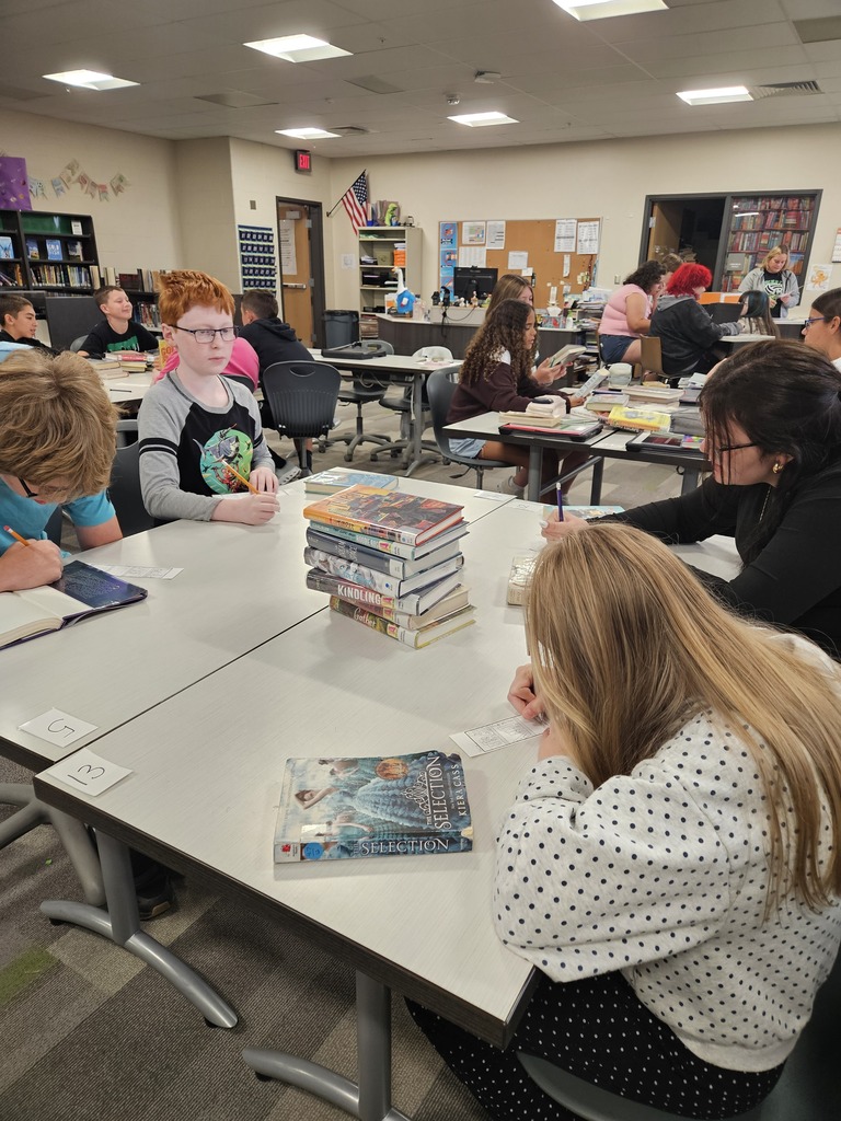 Middle school students kicked off the school year with a trip to the Instructional Media Center (IMC) for a library orientation and hands-on "Book Look." After exploring more than 100 books, students crafted personalized reading list bookmarks complete with colorful tassels. These custom guides will help keep students turned to the right page all year long!
