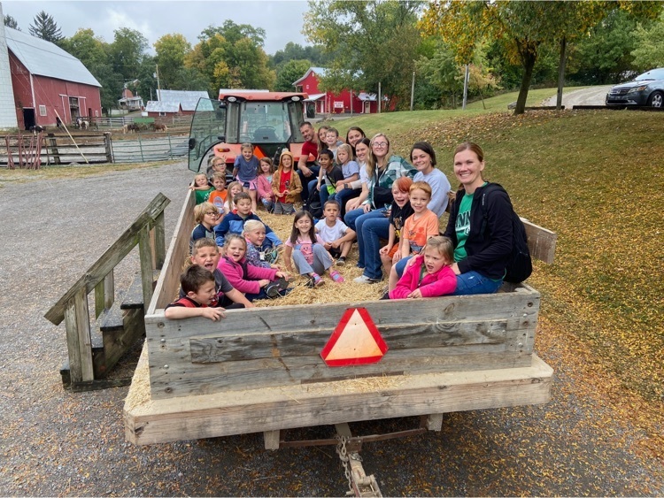 Kindergarten field trip - Marmon Valley Farm