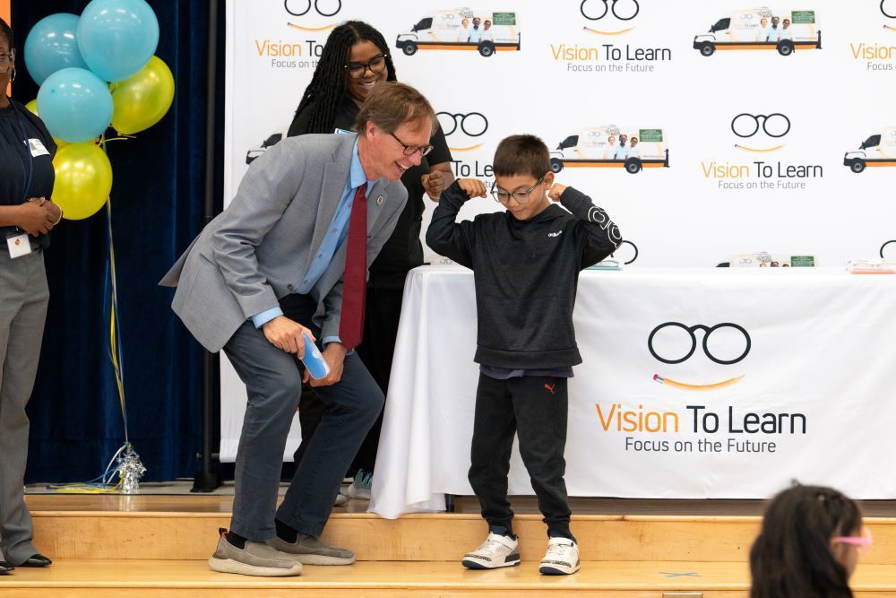 Vision to Learn recipients at Belle Grove ES