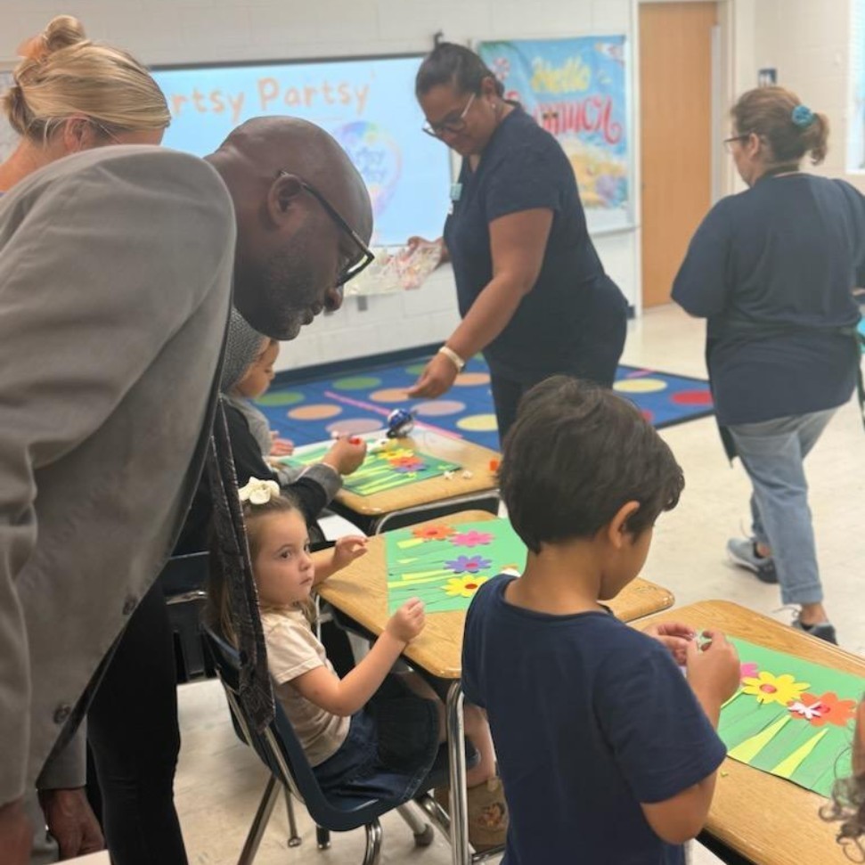 Dr. Bedell visit Belle Grove ES