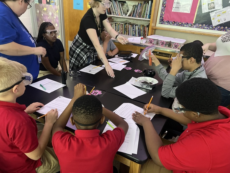 Science 6 students are out of this world! 🪐 We modeled how planets form using a fun lab activity.  #aacpsawesome #belonggrowsucceed 