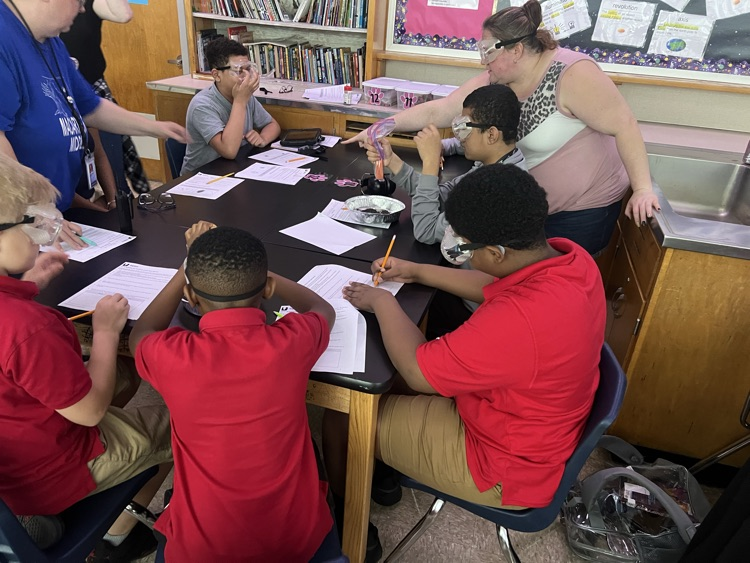 Science 6 students are out of this world! 🪐 We modeled how planets form using a fun lab activity.  #aacpsawesome #belonggrowsucceed 