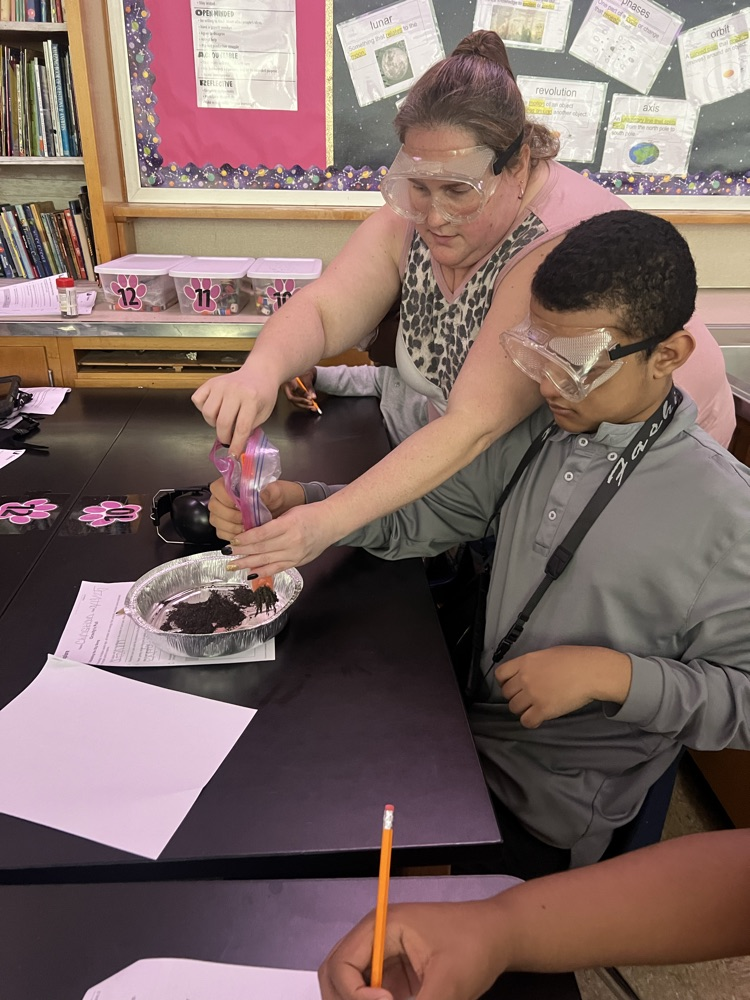 Science 6 students are out of this world! 🪐 We modeled how planets form using a fun lab activity.  #aacpsawesome #belonggrowsucceed 