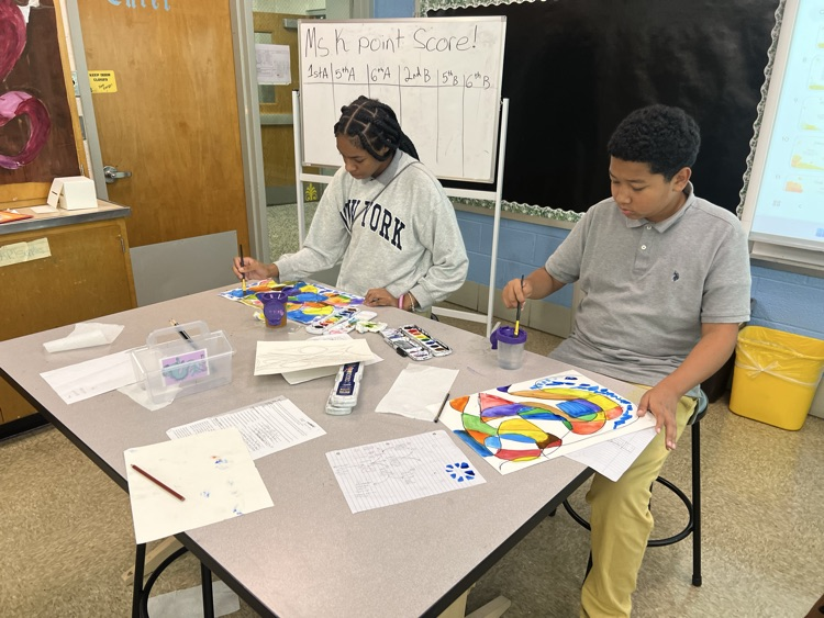 Mindful art in the making! ✍️ Art students are diving into the beautiful world of Zentangle patterns. It’s incredible to see them transform simple lines and shapes into intricate, stunning sketches. #aacpsawesome #belonggrowsucceed 