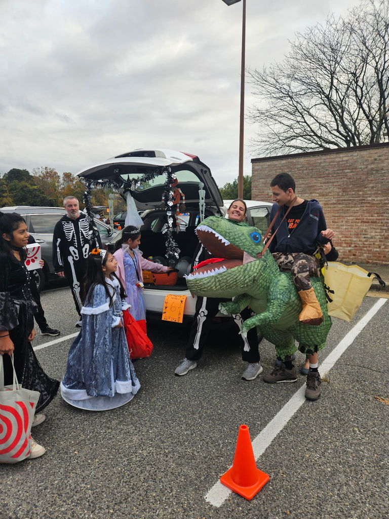 trunk or treat
