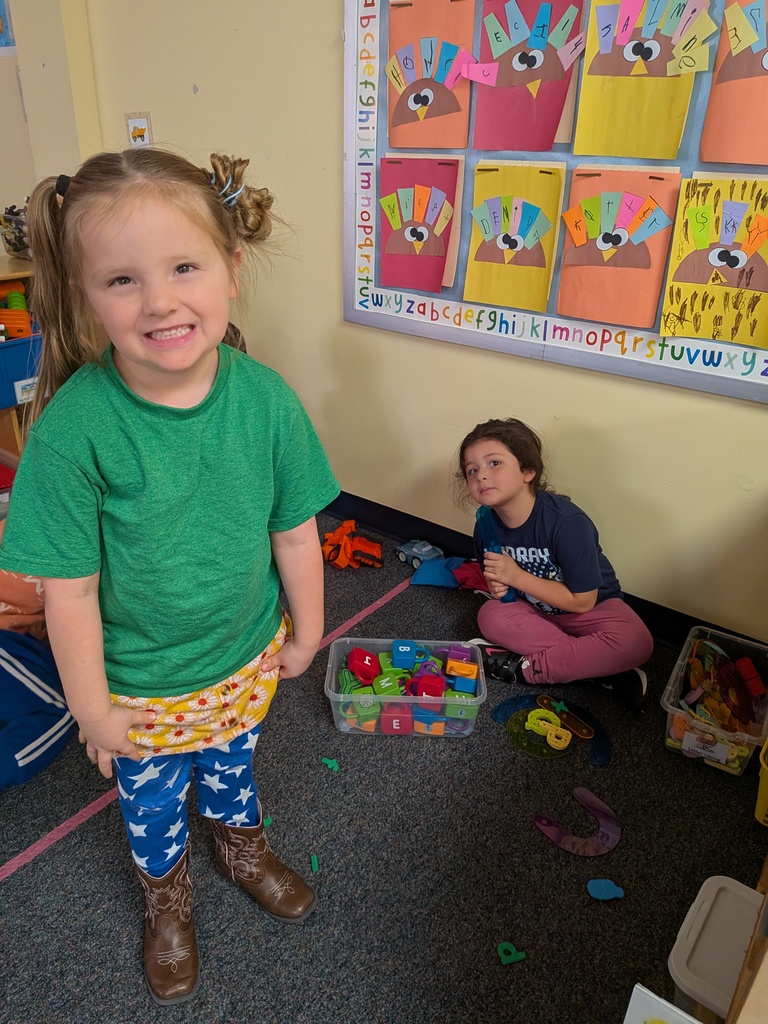 PXL_20251121_192842577