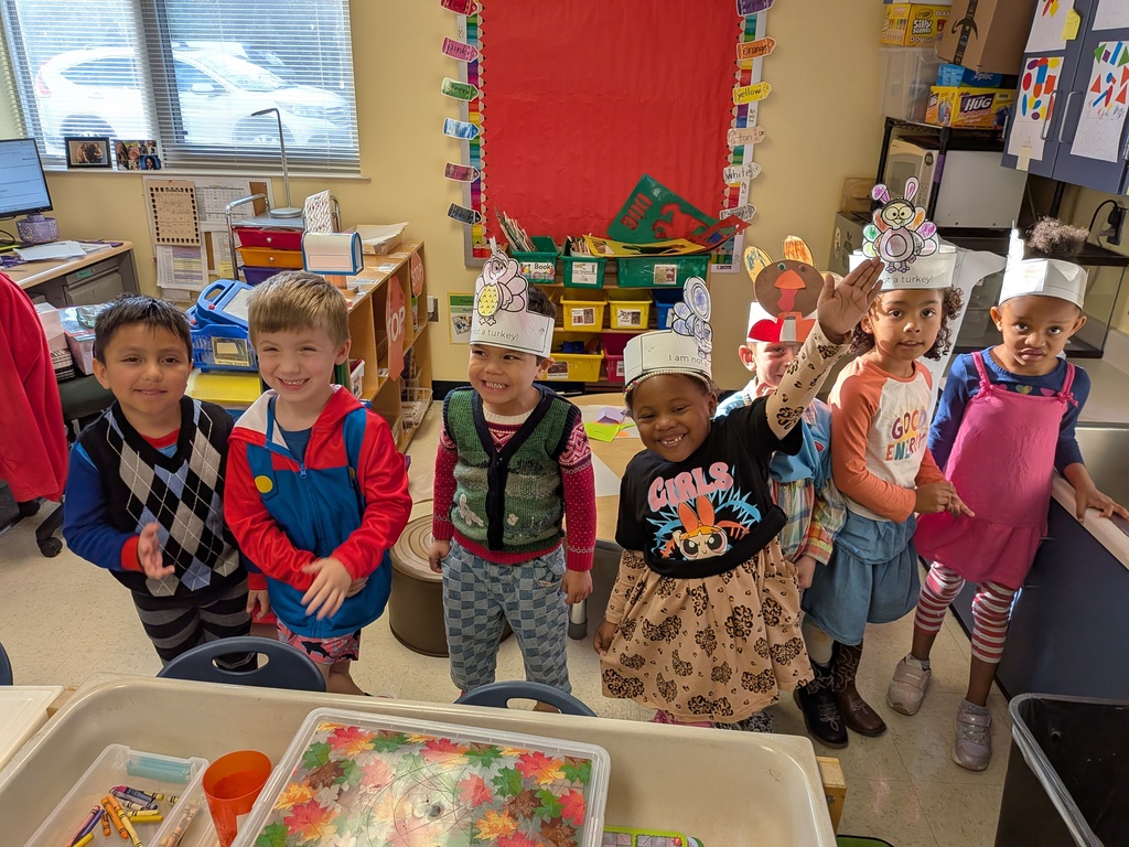 PXL_20251121_195523306